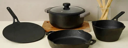 Is Cast Iron good for making Indian Curries and Sauces?