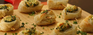 Feta and Spinach Pinwheels: Flaky, Cheesy, and Irresistible – The Perfect Savory Snack!