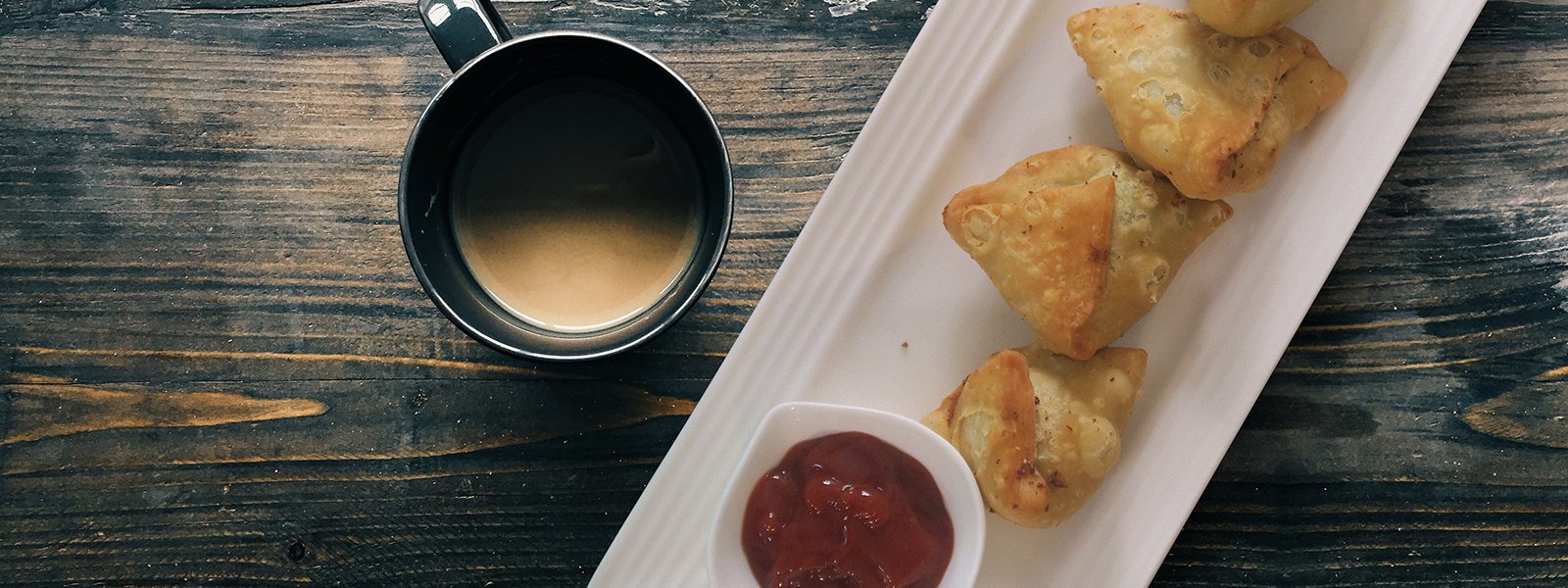 Green Pea And Mint Samosa