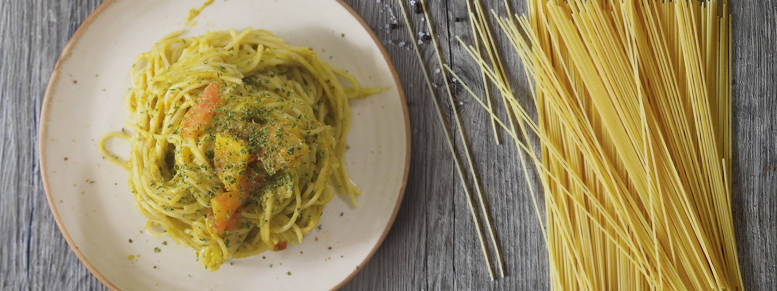 Burnt Garlic And Pumpkin Vegan Spaghetti