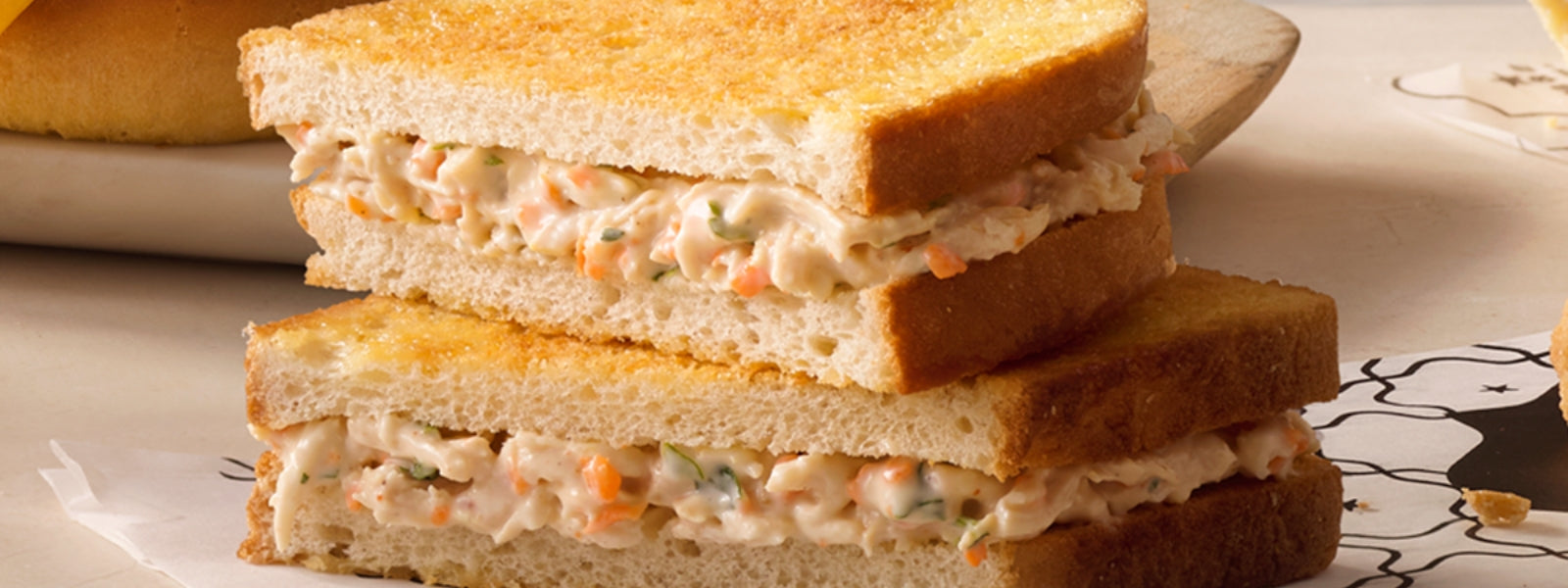 Quick & Delicious Chicken Mayo Sandwich using microwave