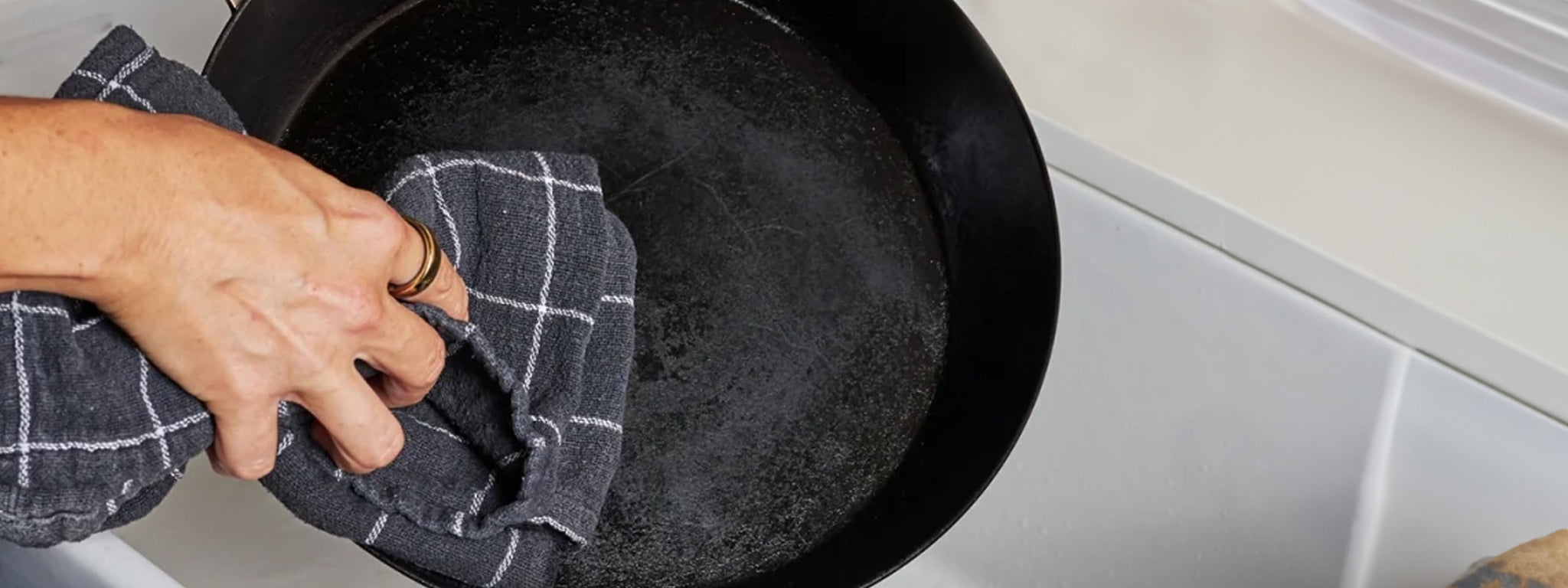 How to Prevent Rust on Cast Iron in Humid Indian Weather - PotsandPans ...