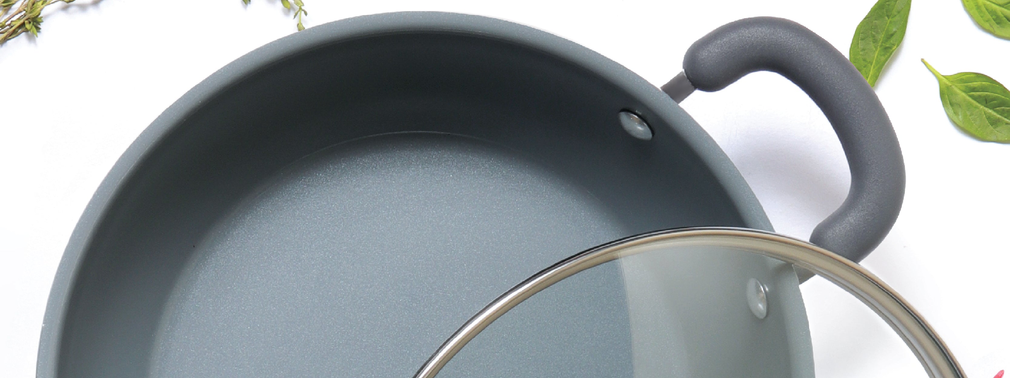 Blog - PFAS-Free Cooking Guide - How to Cook Non-stick with Stainless  Steel, Cast Iron, and Ceramic Nonstick Cookware