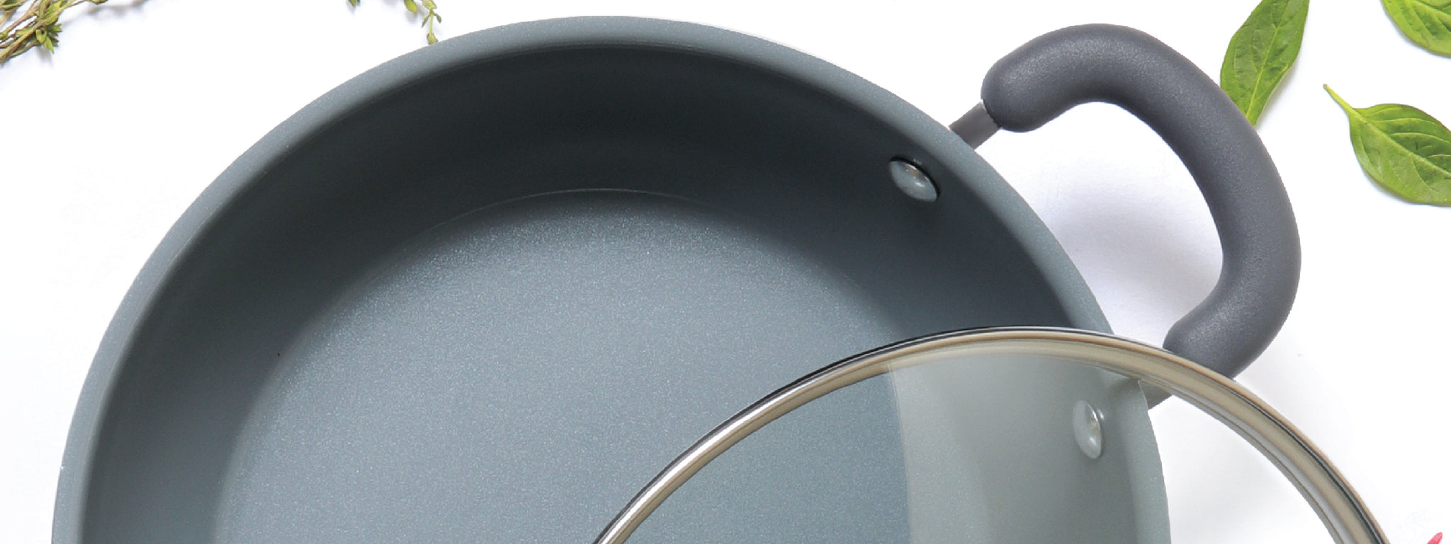 Looking for an alternative for a Teflon pan? Check out all options