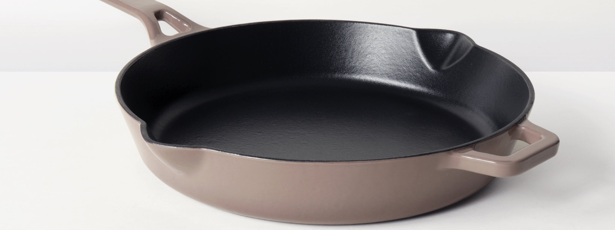 ENAMELED CAST IRON VS. RAW CAST IRON 