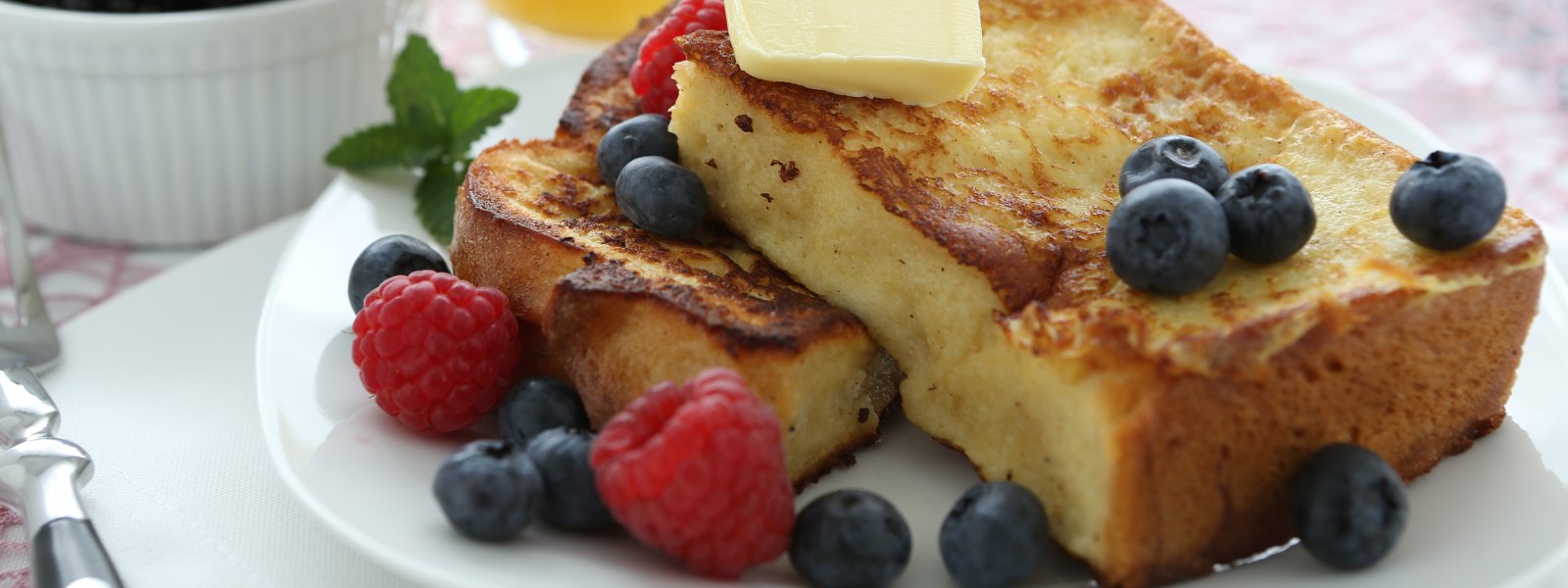 French Toast: A Classic Breakfast Delight - PotsandPans India