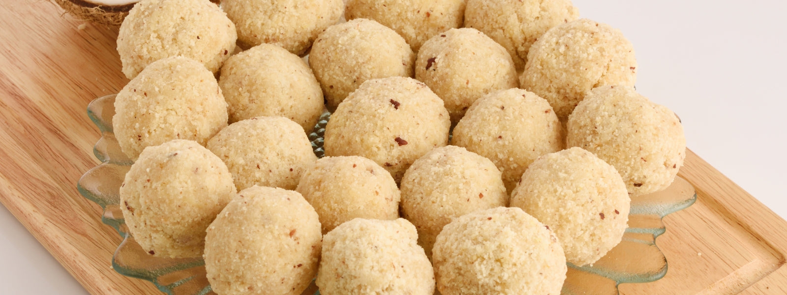 Rava Ladoo - PotsandPans India