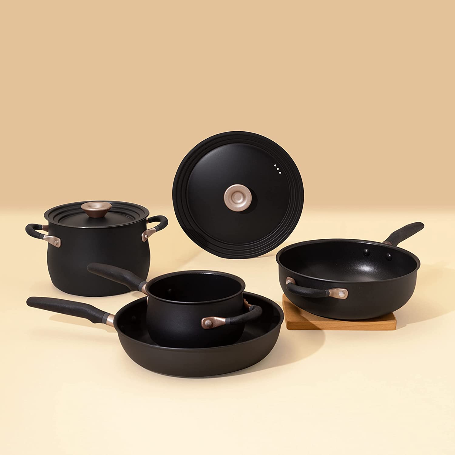 Meyer Accent Hard Anodized Nonstick and Stainless Steel Essential Cookware Set - 6 Piece