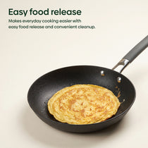 MEYER AEROCAST Light weight Cast Iron 20cm Round Skillet