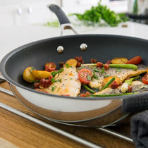 Circulon Momentum 29cm Non-Stick Frypan/Skillet - Pots and Pans