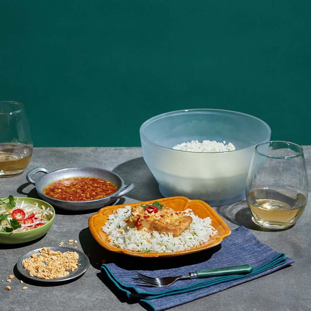 Microwave safe frosted borosilicate glass Anyday dishware set - (Large Shallow Dish  + Medium Deep Dish) with Lids