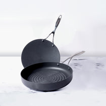 Circulon 2-Piece Set - Round Grill Pan 28cm + Curved Roti Tawa, 26cm - Pots and Pans