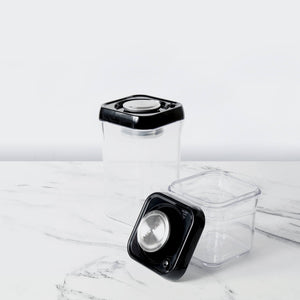 Meyer 2pcs Vacuum Seal Air Tight Container Set, (500 ml + 1000ml Tall)