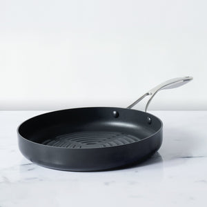 Circulon 2-Piece Set - Round Grill Pan 28cm + Curved Roti Tawa, 26cm - Pots and Pans