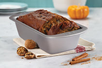 Meyer Bakemaster 2-Piece Bakeware Set - 2 LB Loaf Tin + 20cm/8" Pie Tin - Pots and Pans