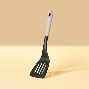 Meyer Slotted Turner