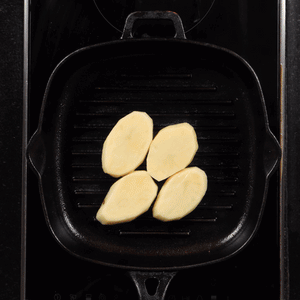 Meyer Glass Grill Pan Press - Pots and Pans